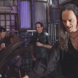 Nikki Darling en 'Kink Partners' Orgía traidora (parte 3 de 4) (Miniatura 7)