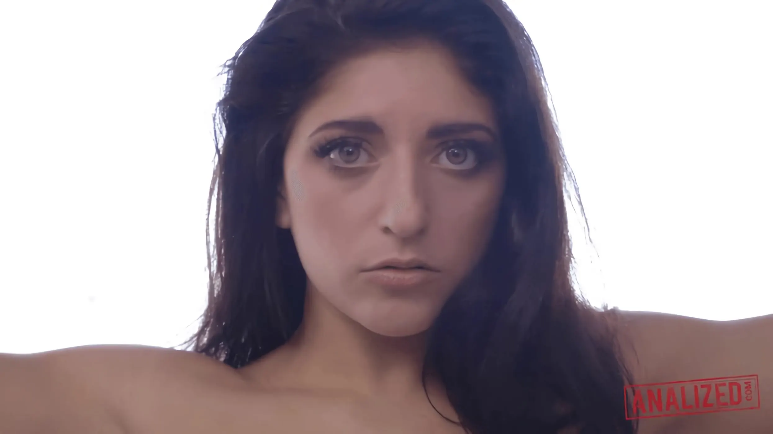 Nikki Knightly en 'La puta anal Nikki Knightly es adicta a las pollas negras grandes' from 'Kink Partners' (foto 4) Kink Partners 'La puta anal Nikki Knightly es adicta a las pollas negras grandes' protagonizando Nikki Knightly (foto 4)