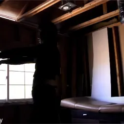 Nyomi Star に 私は将来の上司をロボットに変えました! (写真 3) Nyomi Star に 'Kink Partners' 私は将来の上司をロボットに変えました! (サムネイル 3)