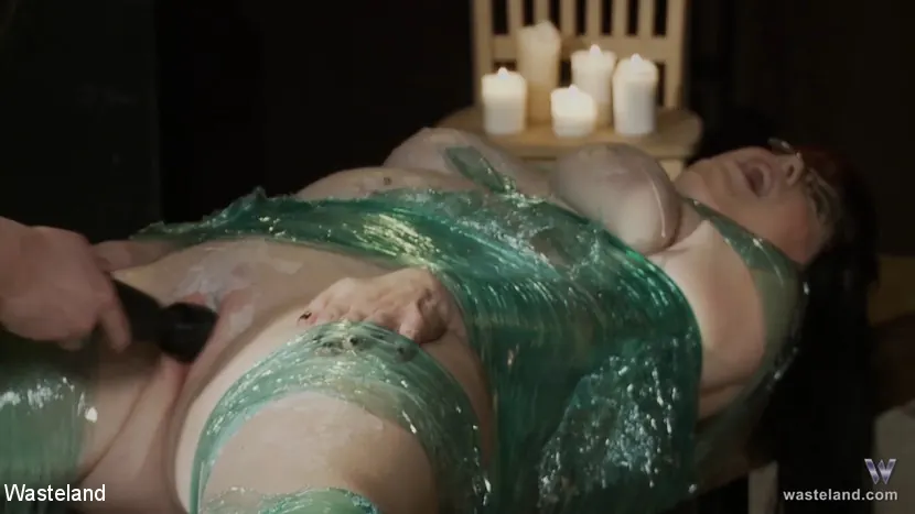 Kink Partners 'Turning The Paige: Chapter Six' starring Paige Pierce (Photo 13)