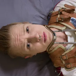 Rachel Greyhound en 'Kink Partners' Exposición a la camisa de fuerza eléctrica, primera parte (Miniatura 21)