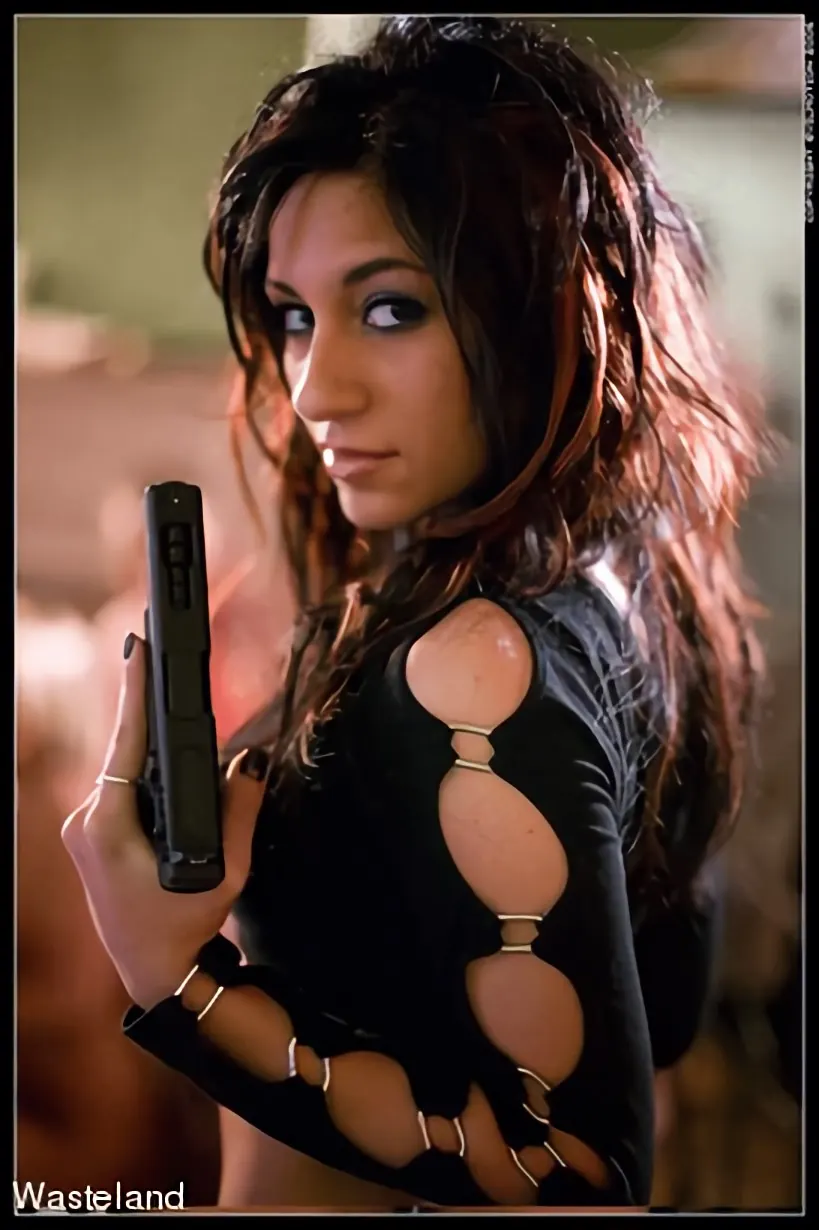 Kink Partners 'サキュバス - カラスライリーデーモンスレイヤー' 主演 Raven Riley (写真 1)