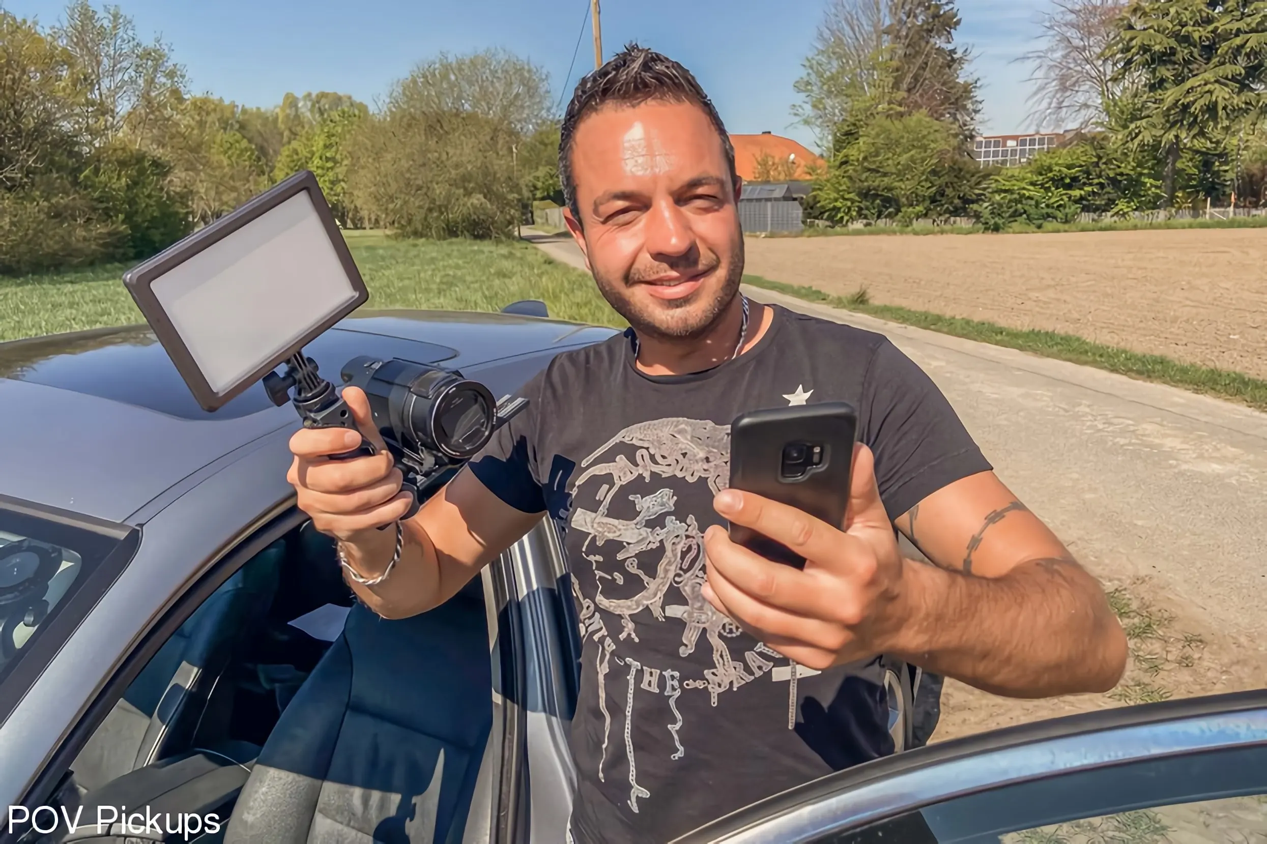 Samantha Kiss に 'サマタキス' from 'Kink Partners' (写真 1) Kink Partners 'サマタキス' 主演 Samantha Kiss (写真 1)