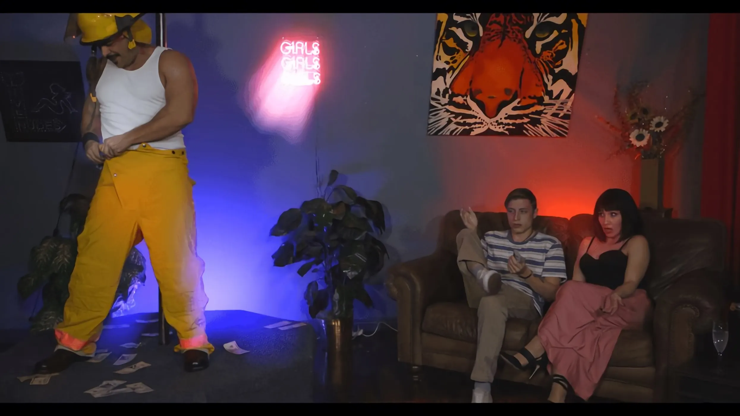 Sarah DiAvola に 'ストリップクラブ寝取られ1' from 'Kink Partners' (写真 1) Kink Partners 'ストリップクラブ寝取られ1' 主演 Sarah DiAvola (写真 1)