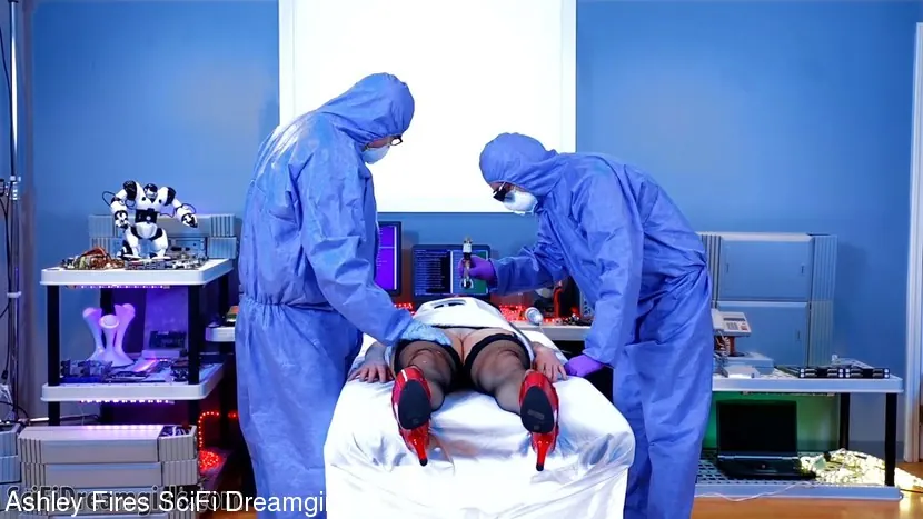 Kink Partners 'アシュリーはSFiドリームガールズを発射:ボンデージ奴隷になるために再設計' 主演 Scarlett McGolligan (写真 1)