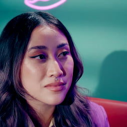 Selene Sun に 'Kink Partners' モンドセラピーパート1 (サムネイル 2)