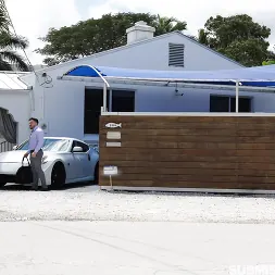 Serena Santos に 'Kink Partners' 四半期ごとのクーチ征服 (サムネイル 1)