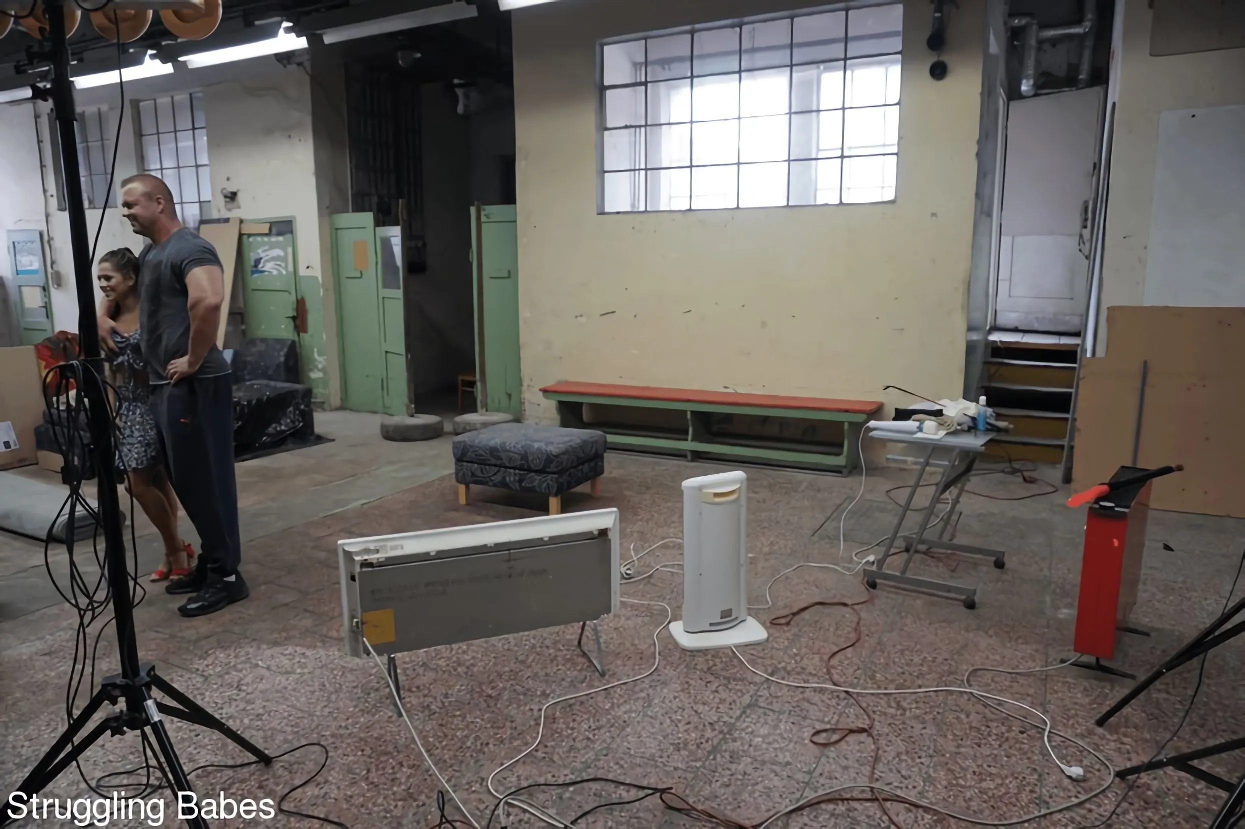 Kink Partners 'Ball gagged and nipple clamps' starring Serenya Gomez (Photo 1)