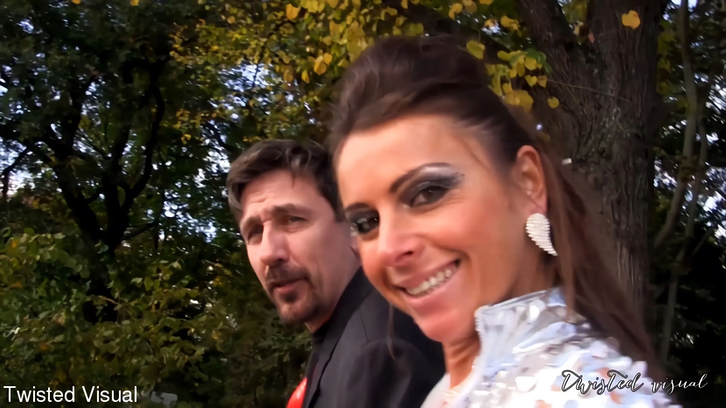 Sexy Susi に 'Gets Her Asshole Publicly Fucked' from 'Kink Partners' (写真 15) Kink Partners 'Gets Her Asshole Publicly Fucked' 主演 Sexy Susi (写真 15)