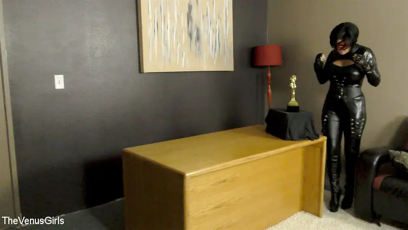 Kink Partners 'LAS CRÓNICAS COMPLETAS DEL ZORRO ROJO' protagonizando Shay Fox (foto 2)