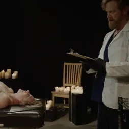 Sicilia Ricci en El examen (foto 5) Sicilia Ricci en 'Kink Partners' El examen (Miniatura 5)