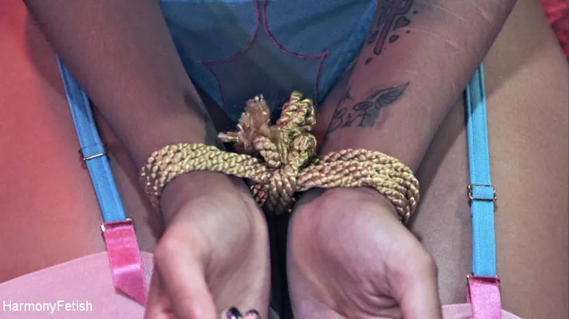 Skin Diamond en 'Lecciones de sexo fetichista entre negros' from 'Kink Partners' (foto 17) Kink Partners 'Lecciones de sexo fetichista entre negros' protagonizando Skin Diamond (foto 17)