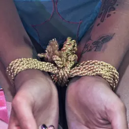 Skin Diamond en 'Kink Partners' Lecciones de sexo fetichista entre negros (Miniatura 17)