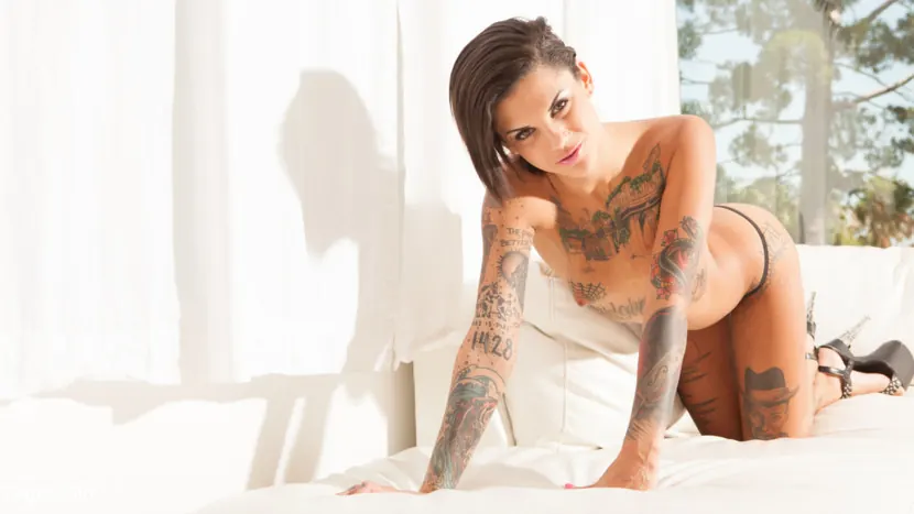 Skin Diamond en 'Bonnie y la asfixia y la piel: conozca a Bonnie' from 'Kink Partners' (foto 2) Kink Partners 'Bonnie y la asfixia y la piel: conozca a Bonnie' protagonizando Skin Diamond (foto 2)