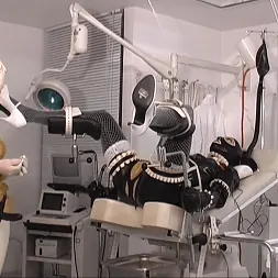 Sklave に 'Kink Partners' クリニックのゴムメイドパート1 (サムネイル 11)