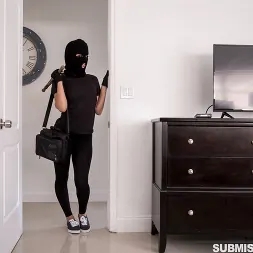 Sophia Leone に 'Kink Partners' 束縛の盗賊 (サムネイル 3)