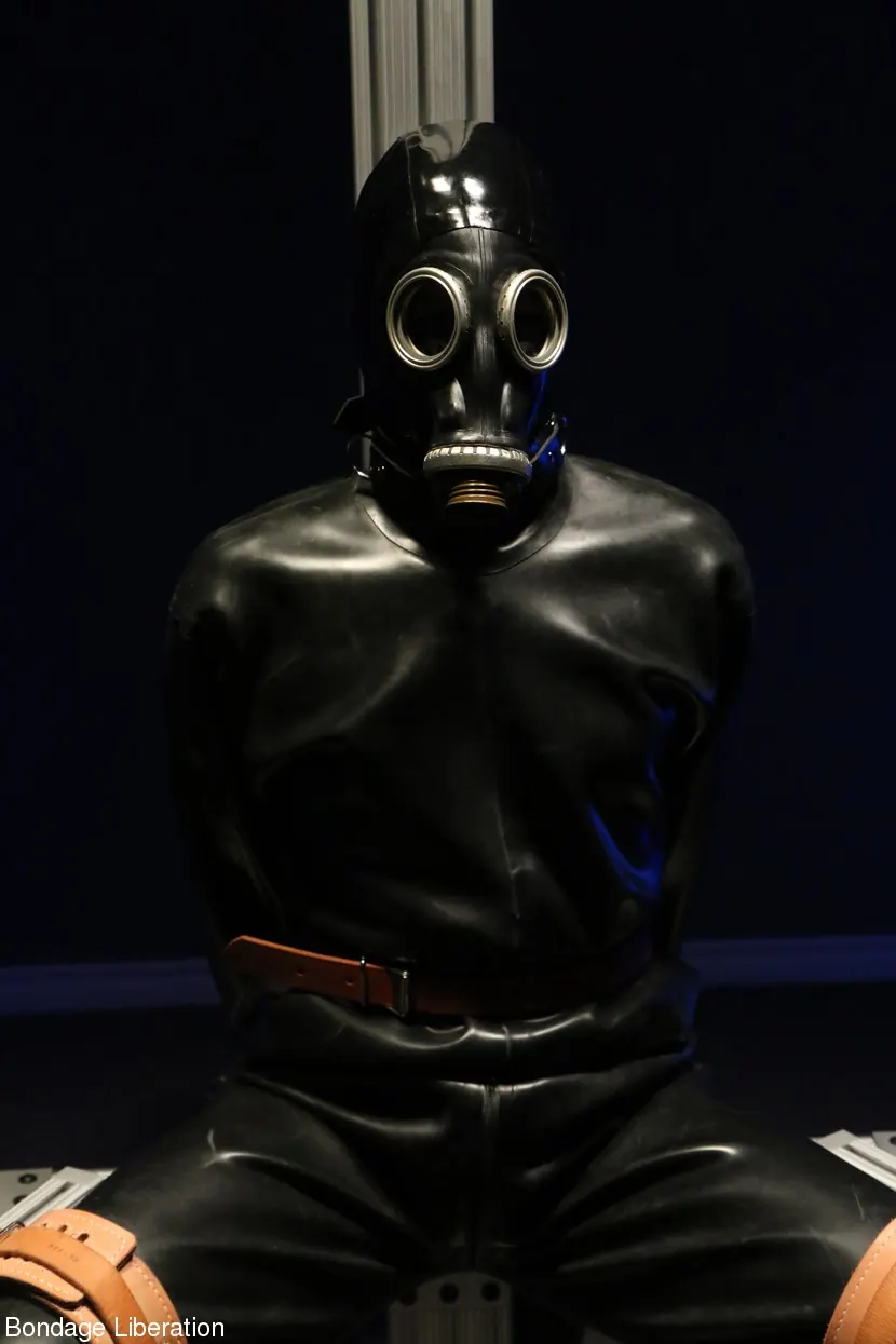 Kink Partners 'Mi entretenimiento' protagonizando Squeak (foto 13)