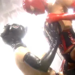 Summer Cummings に 元気な巨乳人形 5 (写真 6) Summer Cummings に 'Kink Partners' 元気な巨乳人形 5 (サムネイル 6)