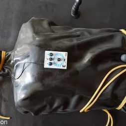 Tai Crimson en 'Kink Partners' Conmoción y pavor (Miniatura 11)