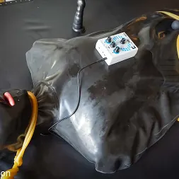 Tai Crimson en 'Kink Partners' Conmoción y pavor (Miniatura 12)