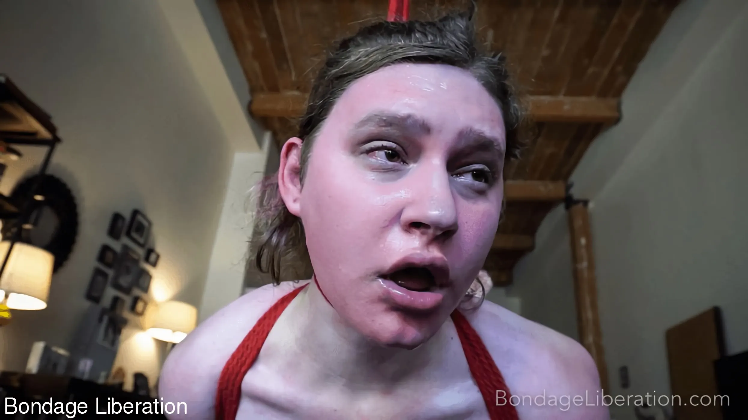 Kink Partners 'La belleza retorcida se ata fuertemente' protagonizando Tai Crimson (foto 12)