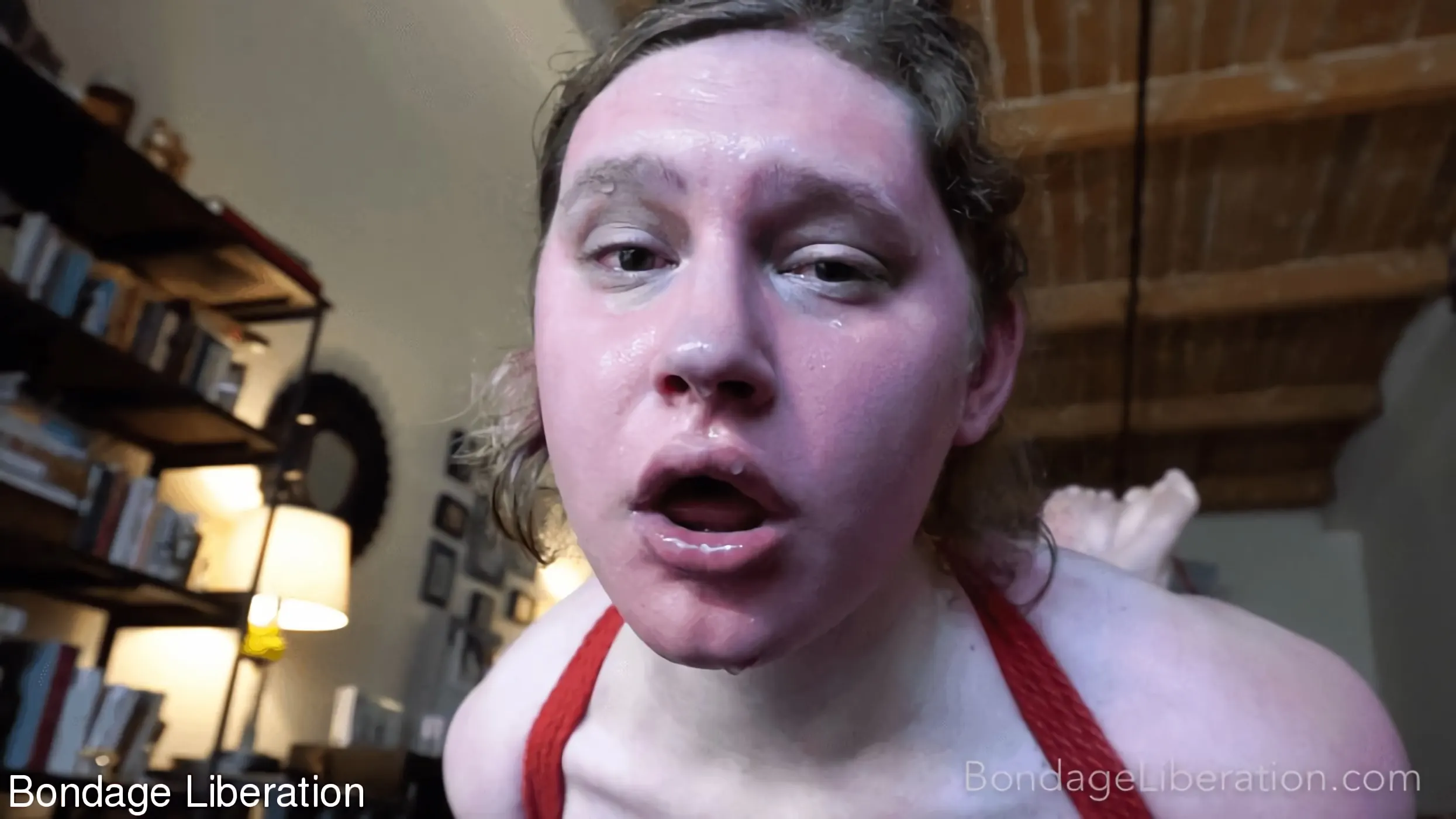 Kink Partners 'La belleza retorcida se ata fuertemente' protagonizando Tai Crimson (foto 14)