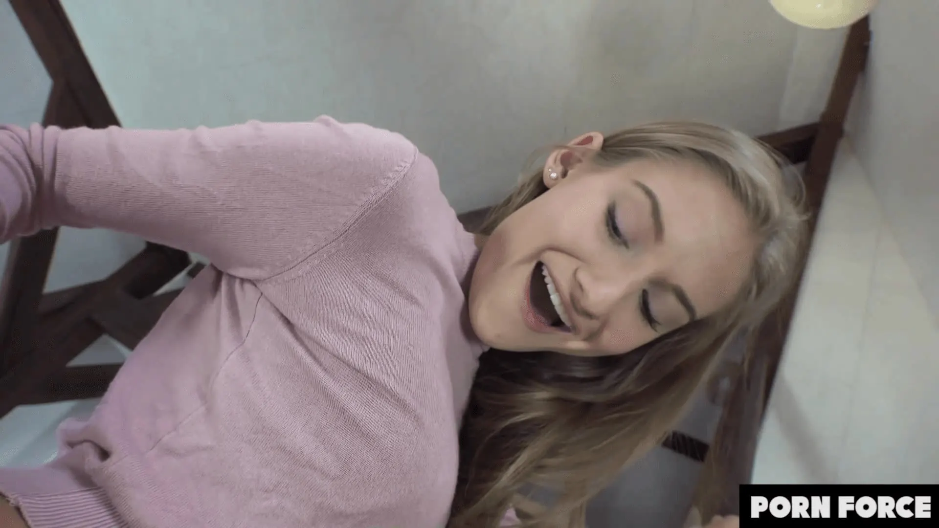 Kink Partners 'ティファニーテイタム:セクシーなユーロベイビーはそれがラフが好きです' 主演 Tiffany Tatum (写真 1)