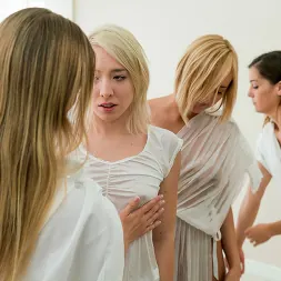 Trillium に 'Kink Partners' アシュリー姉妹:お披露目 (サムネイル 17)