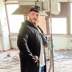 Vicky Hundt in 'Kink Partners' MILF Hunter cums on the face of MILF Vicky Hundt! (Thumbnail 2)