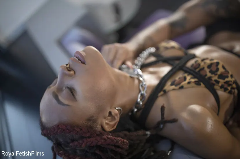 Kink Partners 'To Perish In Pleasure' starring Xerlina (Photo 7)