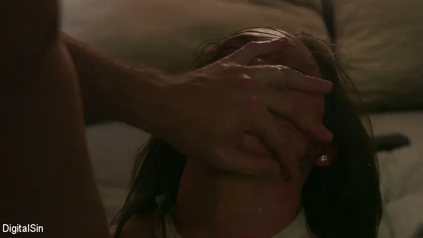 Yasmin Scott に 'ヤスミンは支配されることを懇願する' from 'Kink Partners' (写真 15) Kink Partners 'ヤスミンは支配されることを懇願する' 主演 Yasmin Scott (写真 15)